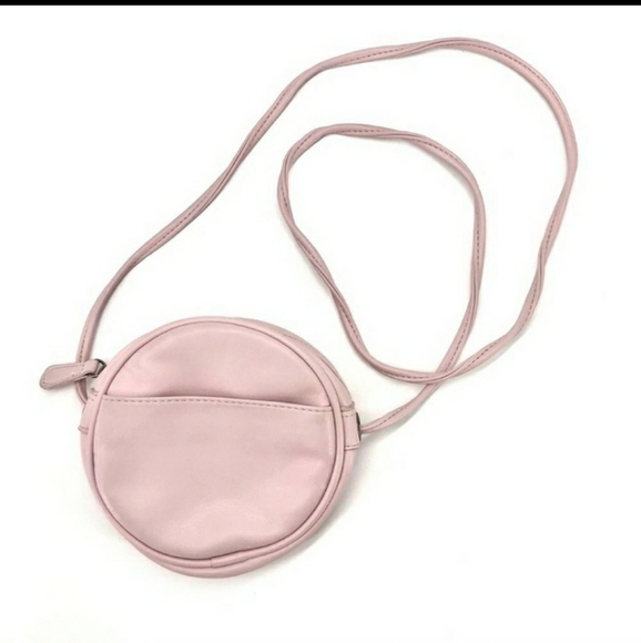URBAN OUTFITTERS‎ Mini Circle Crossbody Lilac/Pink. Very lightweight - Picture 1 of 7